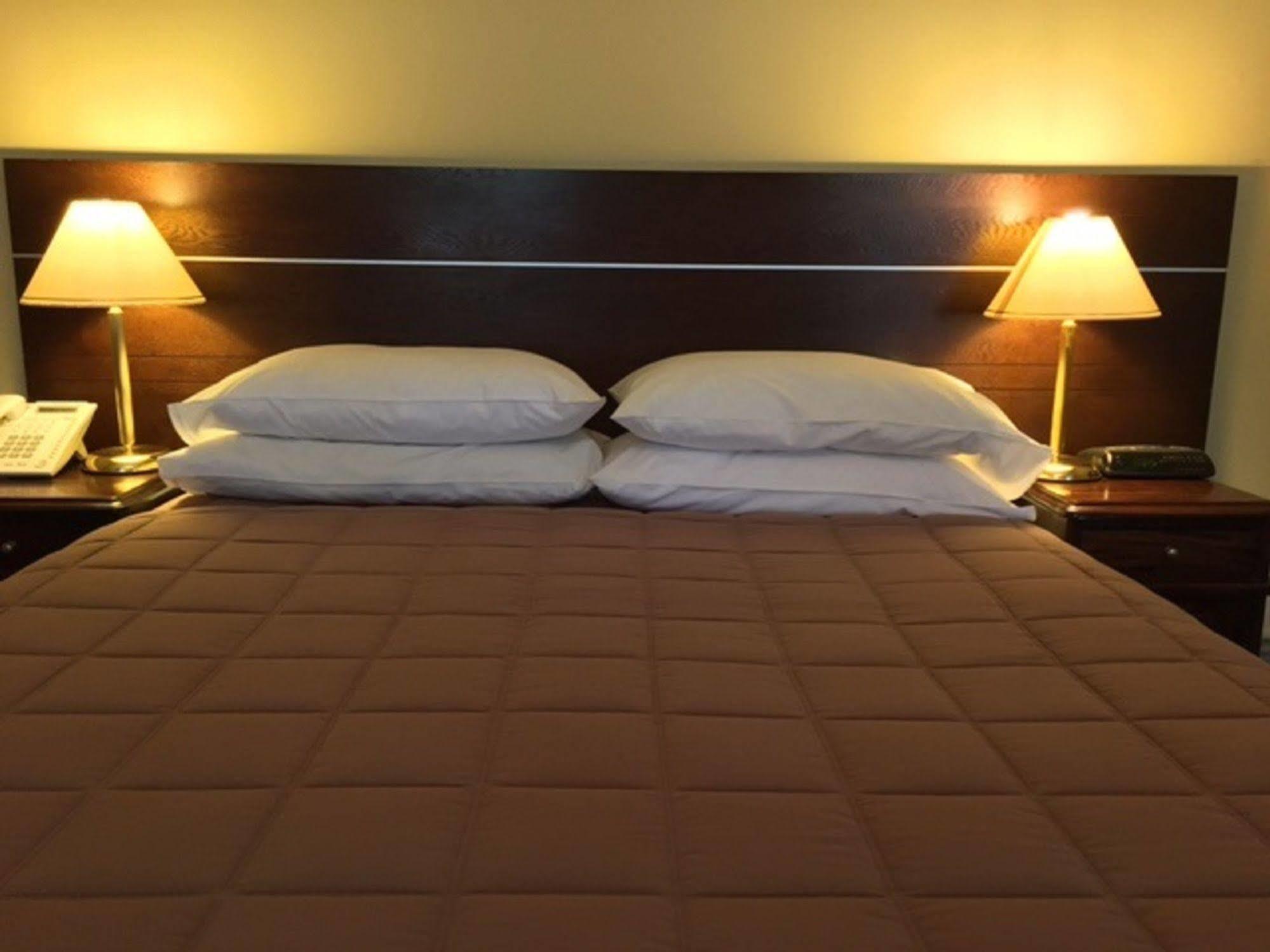 Avonmore On The Park Boutique Hotel Randwick Bagian luar foto